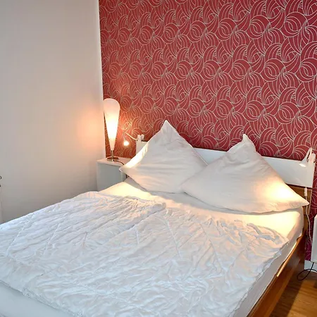 Am Rosenhain 14 Nr 01 Apartment *